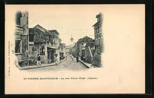AK St-Pierre Martinique, La rue Victor Hugo