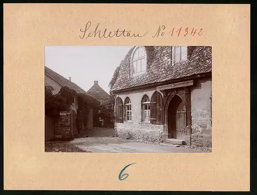 Fotografie Brück & Sohn Meissen, Ansicht Schlettau i. Erzg., Blick auf den Eingang zum Schloss