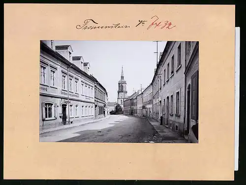 Fotografie Brück & Sohn Meissen, Ansicht Frauenstein i. Erzg., Blick in die Bahnhofstrasse mit Gasthaus zum Lindenhof