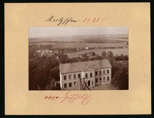 Fotografie Brück & Sohn Meissen, Ansicht Mutzschen, Pfarrhaus mit Blick Elektrizitätswerk und zur Schule