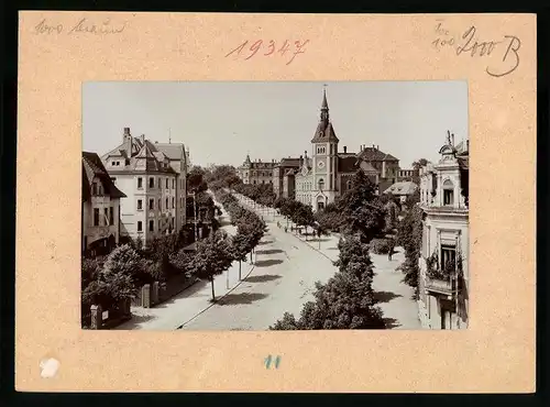 Fotografie Brück & Sohn Meissen, Ansicht Grimma, Blick in die Leipziger Strasse mit Wohnvillen