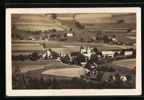 AK Deschnei /Adlergebirge, Fernblick auf die Ortschaft