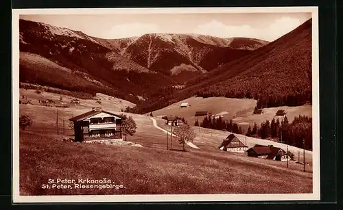 AK St. Peter /Rsgb., Ortspartie mit Gebirgspanorama