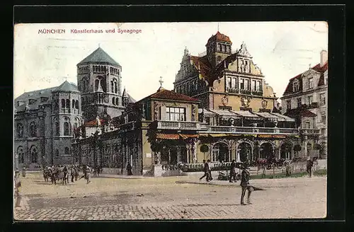 AK München, Passanten vor der Synagoge und dem Künstlerhaus