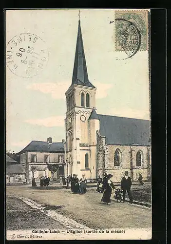 AK Gaillefontaine, L`Eglise, Sortie de la Messe