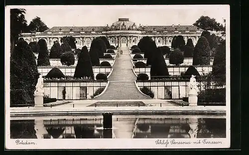 AK Potsdam, Schloss Sanssouci mit Terrassen