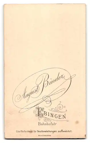 Fotografie August Binder, Ebingen, Bahnhofstr., Junge Dame im Kleid