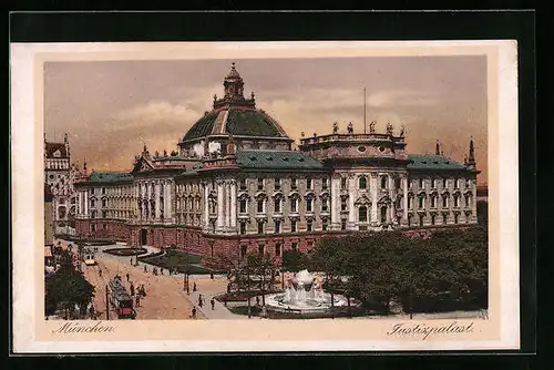 AK München, Brunnen vor dem Justizpalast