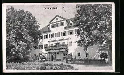 AK Hummelshain /Th., Grosses weisses Gebäude mit Reichsfahne