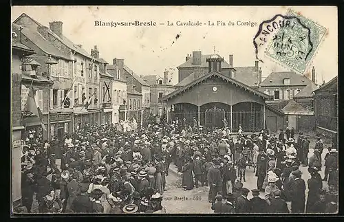 AK Blangy-sur-Bresle, La Cavalcade - La Fin du Cortège