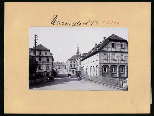 Fotografie Brück & Sohn Meissen, Ansicht Warnsdorf i. B., Blick in die Hauptstrasse mit Blick zum Hotel Börse