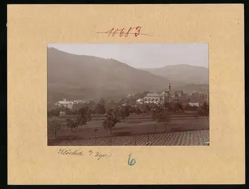 Fotografie Brück & Sohn Meissen, Ansicht Klösterle a. Egern, Ortsansicht mit dem Rathausturm