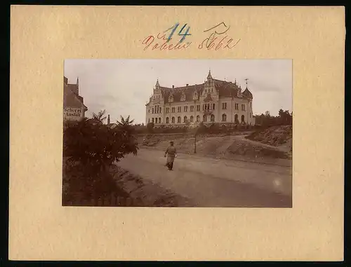 Fotografie Brück & Sohn Meissen, Ansicht Döbeln, Strasse am Kgl. Amtsgericht