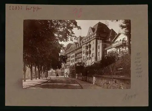 Fotografie Brück & Sohn Meissen, Ansicht Bad Elster, Strasse am Palast-Hotel