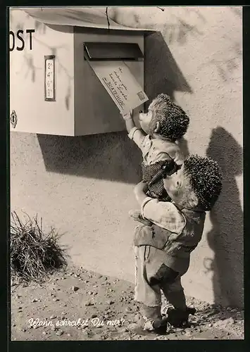 AK Mecki mit Kind am Postkasten