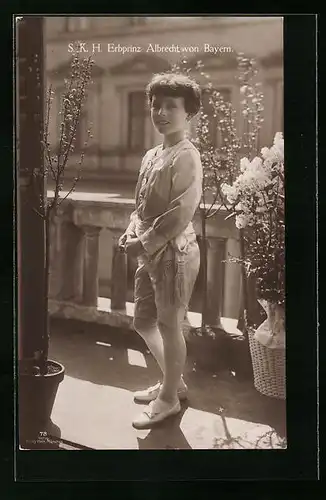 AK Prinz Albrecht von Bayern auf einem Balkon