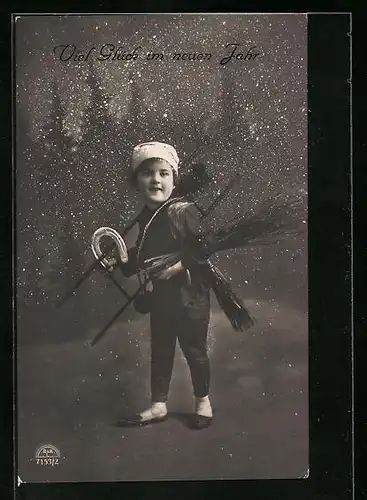 AK Kleines Kind im Schornsteinfeger-Kostüm zum neuen Jahr