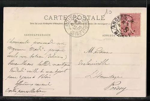 AK Montreuil-sur-Maine, L`Eglise, Vue prise de la rive gauche de la Mayenne