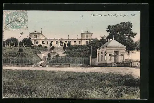 AK Saumur, Le College de Jeunes Filles