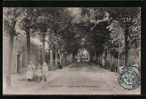 AK Chauny, Allée des Promenades