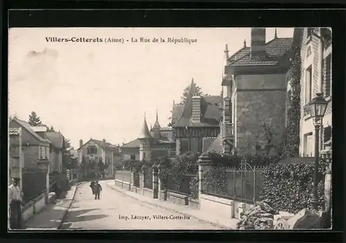 AK Villers-Cotterets, La Rue de la République