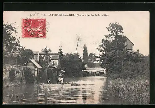 AK La Ferrière-sur-Risle, les Bords de la Risle