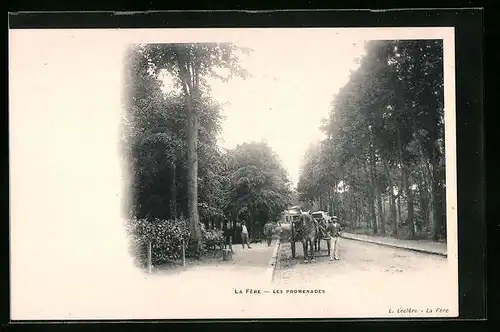 AK La Fère, les Promenades