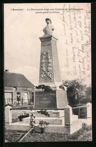AK Beaufort, Le Monument érigé aux Efants de la Commune morts pour la Patrie