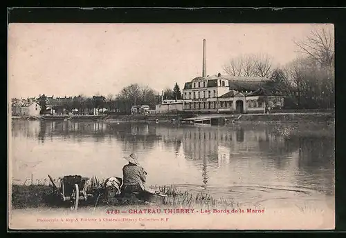 AK Chateau-Thierry, les Bords de la Marne