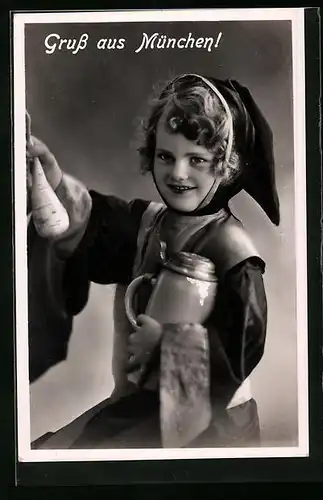 AK München, Münchner Kindl mit Bierkrug und Rettich