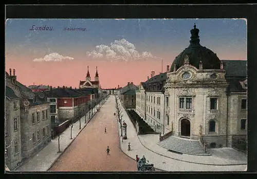 AK Landau, Kaiserring-Strasse mit Passanten und Litfasssäule