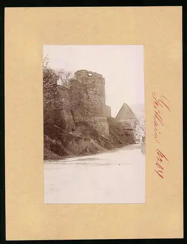 Fotografie Brück & Sohn Meissen, Ansicht Geithain, Partie an der alten Stadtmauer mit Blick in den Ort