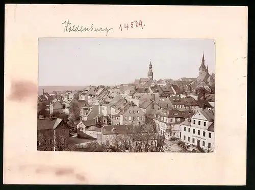 Fotografie Brück & Sohn Meissen, Ansicht Waldenburg i. Sa., Blick vom Schlossturm auf die Stadt