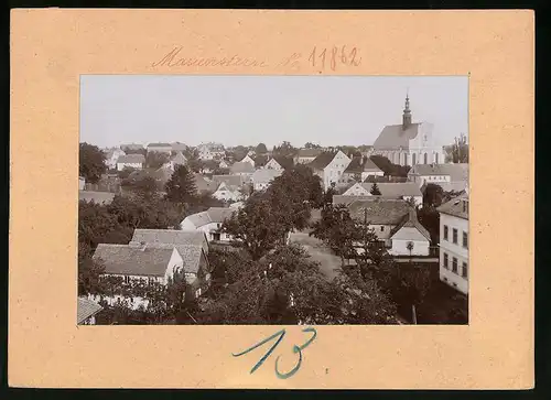 Fotografie Brück & Sohn Meissen, Ansicht Panschwitz-Kuckau, Ortsansicht mit Klosterkirche St. Marienster