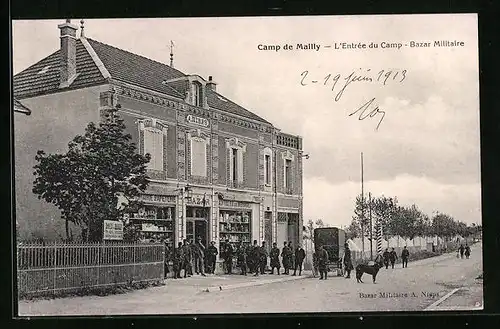 AK Camp-de-Mailly, L`Entrée du Camp, Bazar Militaire