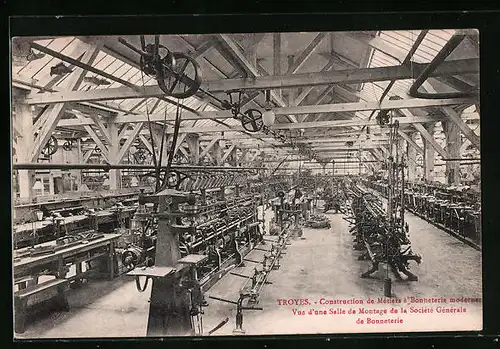 AK Troyes, Vue d'une Salle de Montage de la Societe Generals de Bonneterie