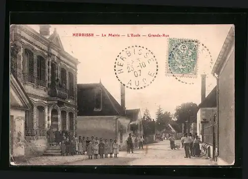AK Herbisse, La Mairie, L'Ecole, Grande-Rue