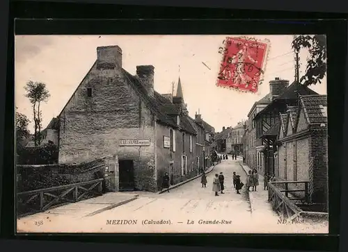 AK Mezidon, La Grande-Rue