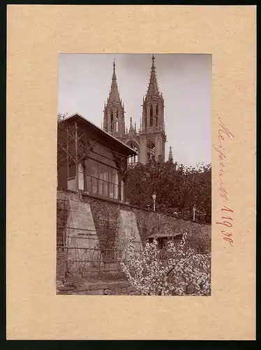 Fotografie Brück & Sohn Meissen, Ansicht Meissen i. Sa., Blick von der Schlossbrücke auf die Domtürme