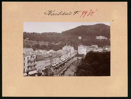Fotografie Brück & Sohn Meissen, Ansicht Karlsbad, Blick in die Egerstrasse mit Hotel Kaiser Wilhelm Hotel Bairischer Hof