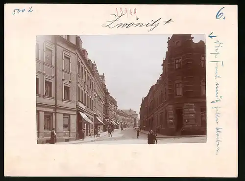 Fotografie Brück & Sohn Meissen, Ansicht Zwönitz i. Erzg., Innere Bahnhofstrasse mit Geschäft Otto Hähner, Otto Hoernie