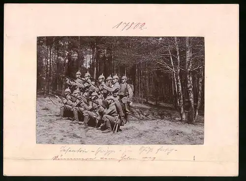 Fotografie Brück & Sohn Meissen, Ansicht Dresden, 12.Kgl. Sächsisches Infanterie-Regiment Nr. 177, Schützen Schussbereit