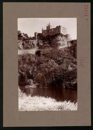 Fotografie Brück & Sohn Meissen, Ansicht Rudelsburg / Saale, Blick zur Burg vom anderern Ufer der Saale