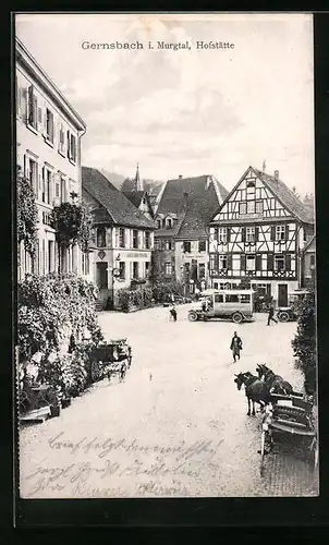 AK Gernsbach /Murgtal, Häuser an der Hofstätte, Automobile und Kutschen