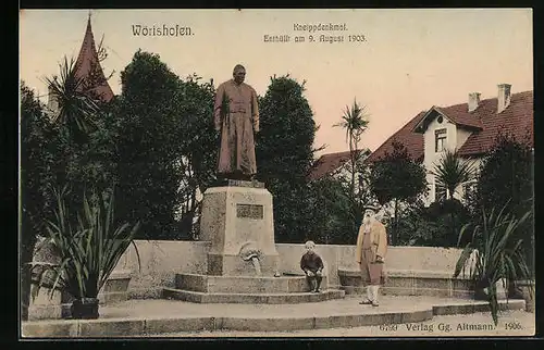 AK Bad Wörishofen, Besucher am Kneippdenkmal