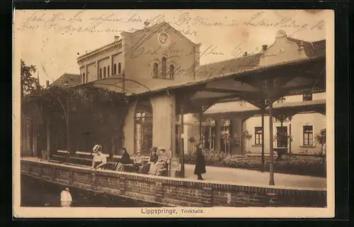 AK Lippspringe, Trinkhalle mit Kurgästen