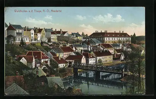 AK Waldhofen a. d. Thaya, Ortspartie mit Brücke