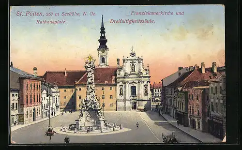 AK St. Pölten, Rathausplatz mit Franziskaner- und Dreifaltigkeitskirche