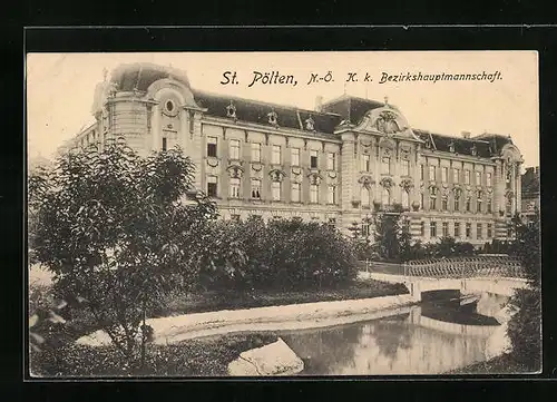 AK St. Pölten, K. k. Bezirkshauptmannschaft mit Park und Teich