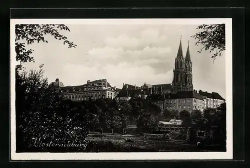 AK Klosterneuburg, Ortsansicht mit Kirche